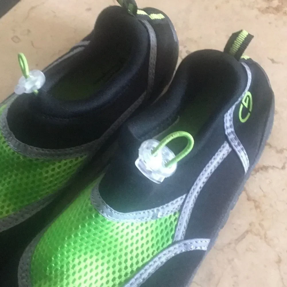 Kids Water Shoes